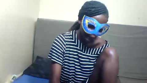 bads_girles online show from 01-18-26, 05:06