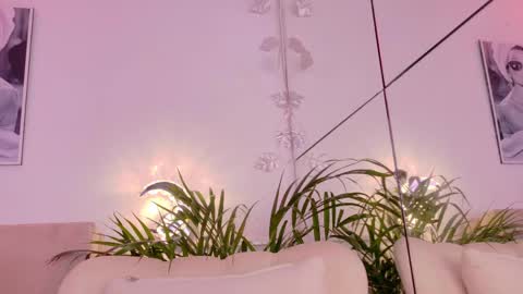 Snapshot of bahia_marquez1 chatting on 05-11-26, 01:06 Bahia Marquez online show from 05-11-26, 01:06