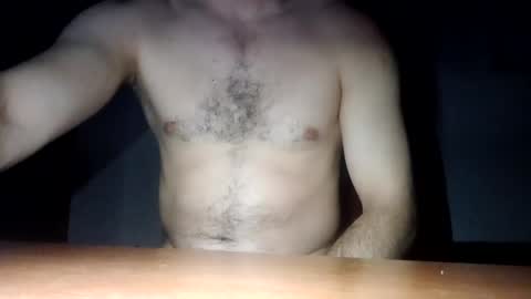 baiat_frumusel online show from 01-20-25, 09:43