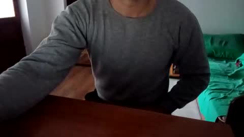 baiat_frumusel online show from 02-16-25, 01:27