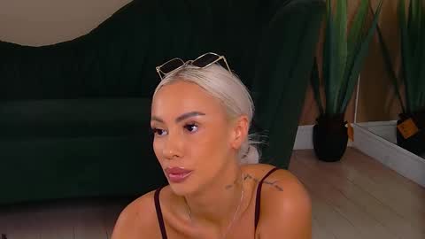 Snapshot of bailey_rush chatting on 09-14-25, 01:10 bailey_rush online show from 09-14-25, 01:10