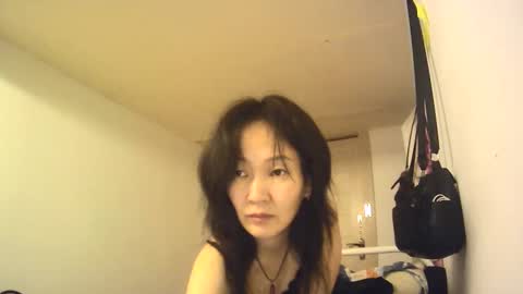 Snapshot of bailliy chatting on 02-21-25, 11:10 bailliy online show from 02-21-25, 11:10