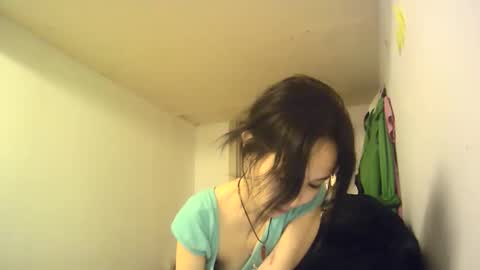 Snapshot of bailliy chatting on 02-27-25, 03:37 bailliy online show from 02-27-25, 03:37