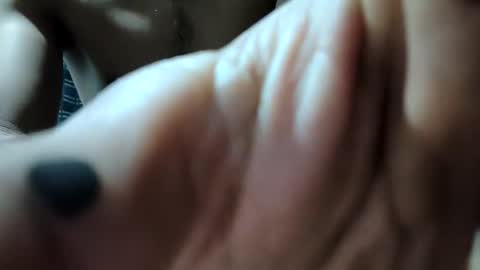 Snapshot of bajoceroo10 chatting on 12-16-25, 03:11 bajoceroo10 online show from 12-16-25, 03:11