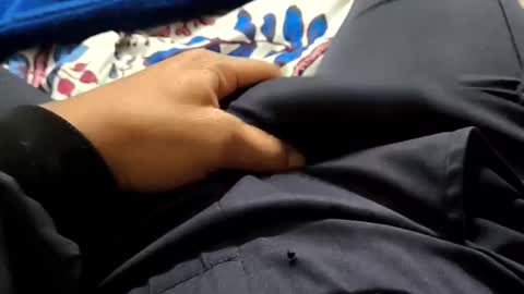 bajoceroo10 online show from 12-18-25, 01:11