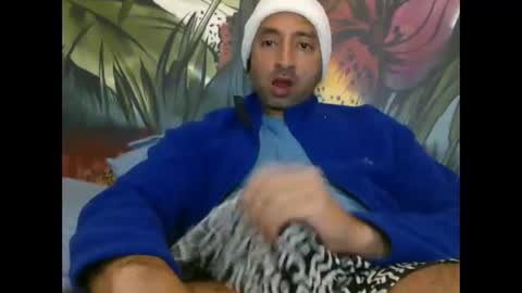 Snapshot of bakkis chatting on 09-29-25, 11:15 bakkis online show from 09-29-25, 11:15