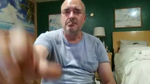 Snapshot of baldheadbigclitcpl chatting on 06-30-26, 06:47 Daddys Kinky For Tokens online show from 06-30-26, 06:47