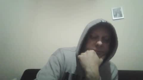 Snapshot of ballzrockwell chatting on 12-18-24, 01:23 ballzrockwell online show from 12-18-24, 01:23