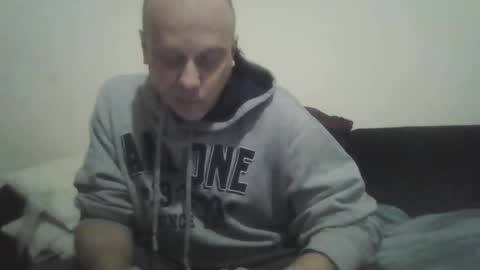 Snapshot of ballzrockwell chatting on 12-24-24, 11:00 ballzrockwell online show from 12-24-24, 11:00