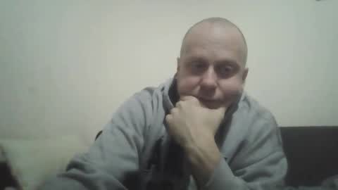 Snapshot of ballzrockwell chatting on 12-25-24, 10:16 ballzrockwell online show from 12-25-24, 10:16
