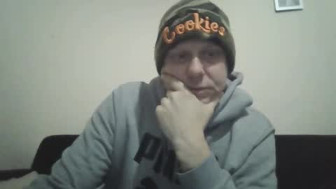 Snapshot of ballzrockwell chatting on 02-19-25, 12:22 ballzrockwell online show from 02-19-25, 12:22