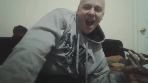 Snapshot of ballzrockwell chatting on 09-16-25, 03:18 ballzrockwell online show from 09-16-25, 03:18