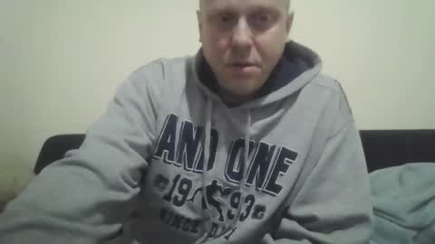 Snapshot of ballzrockwell chatting on 09-19-25, 04:51 ballzrockwell online show from 09-19-25, 04:51