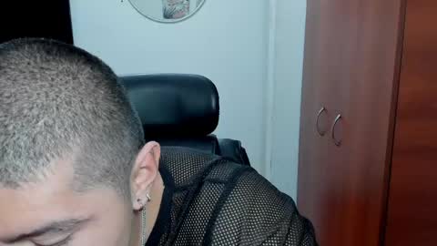 Andres -  online show from 06-02-26, 02:41