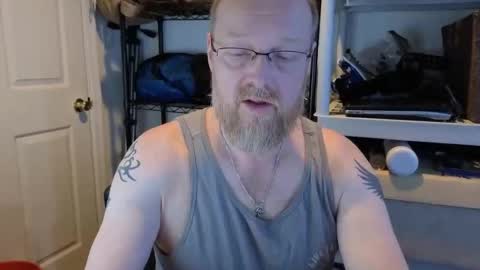 Snapshot of baltomoron69 chatting on 11-17-25, 03:18 baltomoron69 online show from 11-17-25, 03:18