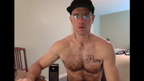 Snapshot of bam14680 chatting on 01-14-25, 12:33 bam14680 online show from 01-14-25, 12:33