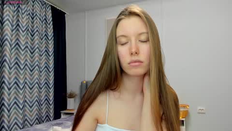 Kira online show from 01-21-25, 02:54