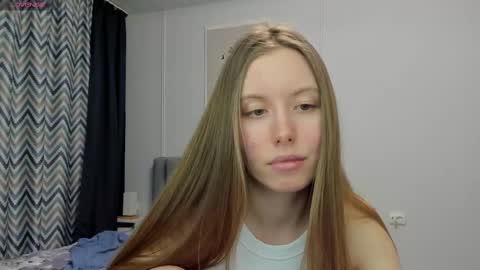 Kira online show from 02-19-25, 11:57