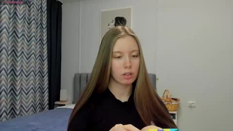 Kira online show from 03-01-25, 07:26