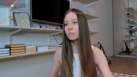 Snapshot of bam_bi chatting on 03-16-26, 05:13 Kira online show from 03-16-26, 05:13