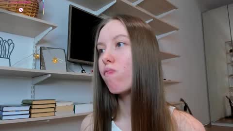 Snapshot of bam_bi chatting on 03-16-26, 05:44 Kira online show from 03-16-26, 05:44