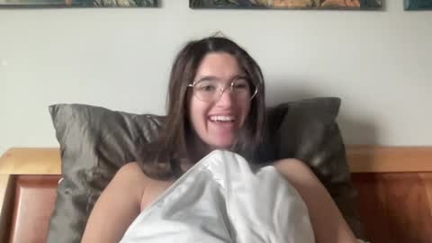 Snapshot of bambifarrina chatting on 05-12-26, 02:58 bambifarrina online show from 05-12-26, 02:58