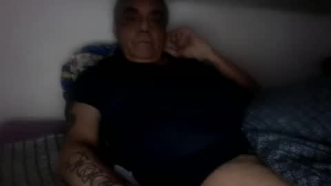 Snapshot of bambino6060 chatting on 06-08-26, 05:30 bambino6060 online show from 06-08-26, 05:30