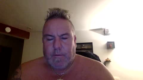 banana5289 online show from 11-30-25, 11:47