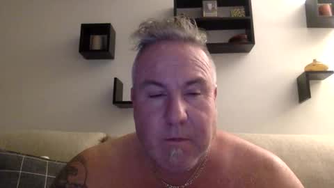 banana5289 online show from 12-02-25, 08:04