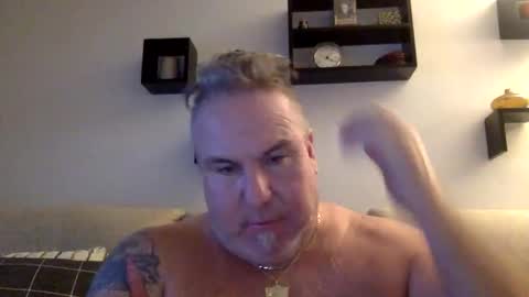 banana5289 online show from 01-05-26, 09:07