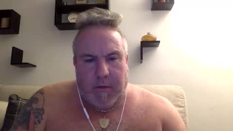 banana5289 online show from 03-12-26, 01:17