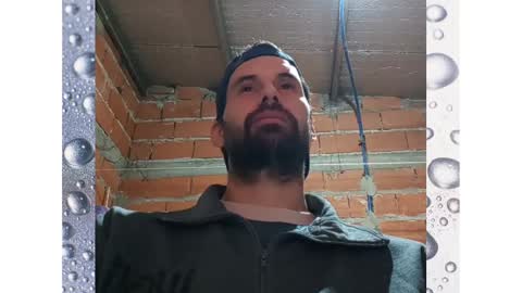 Ezequiel online show from 02-15-25, 01:53