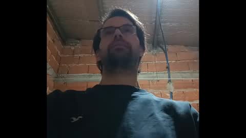 Ezequiel online show from 09-17-25, 01:51