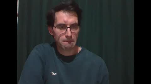 Snapshot of banana_argen_15 chatting on 06-08-26, 01:20 Ezequiel online show from 06-08-26, 01:20