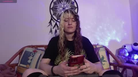 V E R O N I C A online show from 02-10-25, 03:24