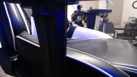 Baneisher online show from 02-20-25, 07:23