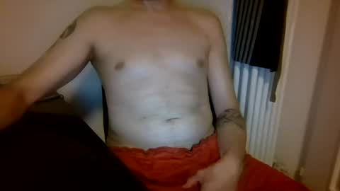 Snapshot of bangben22 chatting on 06-30-26, 08:32 bangben22 online show from 06-30-26, 08:32