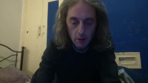 Snapshot of bangintoleather chatting on 12-28-24, 02:33 bangintoleather online show from 12-28-24, 02:33