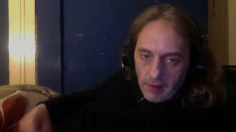 Snapshot of bangintoleather chatting on 02-24-25, 02:30 bangintoleather online show from 02-24-25, 02:30