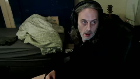 bangintoleather online show from 03-05-26, 04:19