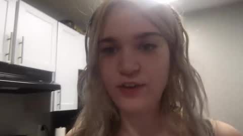 Snapshot of bansam1738 chatting on 02-18-26, 12:17 bansam1738 online show from 02-18-26, 12:17