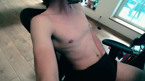 banzak online show from 11-06-25, 01:45