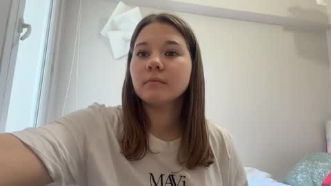 Snapshot of baosznejkowski chatting on 05-07-26, 02:11 Sumi online show from 05-07-26, 02:11