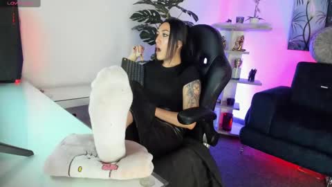 Gabi  online show from 09-30-25, 07:30