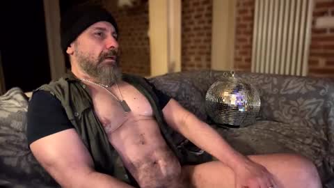 Military man 69 online show from 02-09-25, 05:29