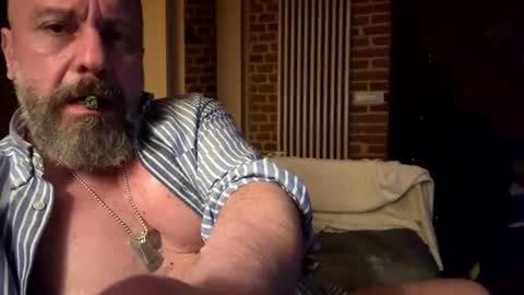 Military man 69 online show from 02-03-26, 06:22