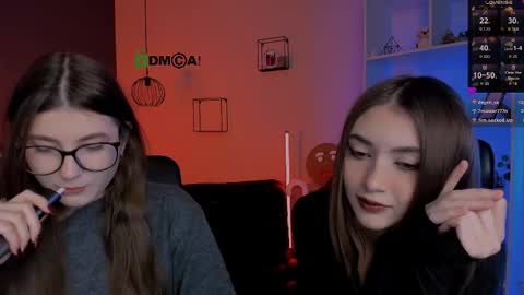 Snapshot of barbara_crazy chatting on 12-20-25, 08:05 barbara_crazy online show from 12-20-25, 08:05