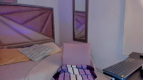 Barbara  online show from 04-04-26, 11:40