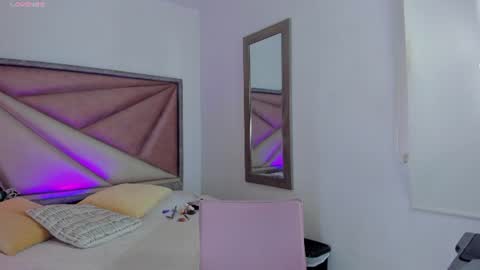Snapshot of barbaraknox_ chatting on 07-06-26, 06:21 Barbara online show from 07-06-26, 06:21