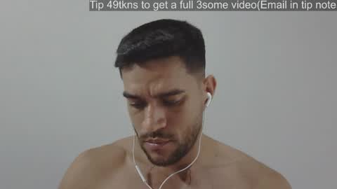 Ruben-Mei online show from 05-16-26, 07:34
